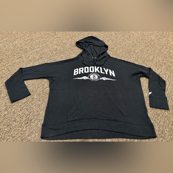 EUC Women’s S hoodie sweatshirt Brooklyn Tailgate clothing company sweater top - Picture 1 of 4